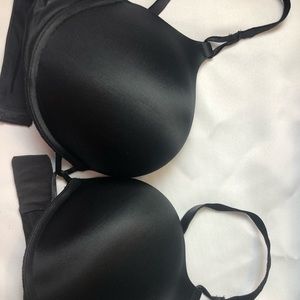 Victoria secret bombshell bra 36C black